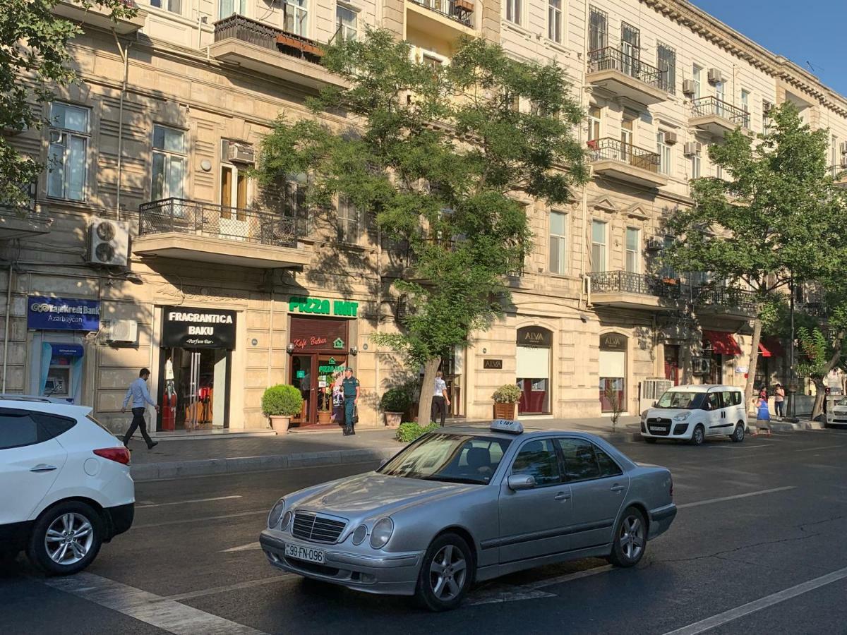 Sahil Park Hotel On Nizami Street Баку Екстериор снимка