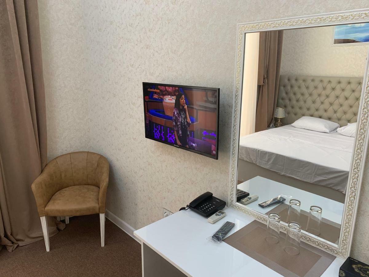 Sahil Park Hotel On Nizami Street Баку Екстериор снимка